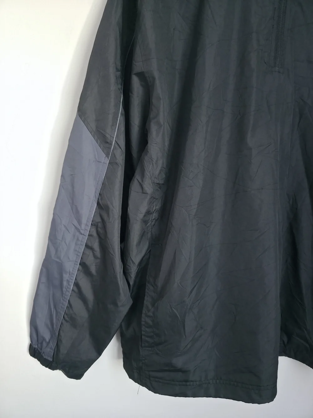 Sport-Tek Windbreaker Jacket XL Black Pullover Team Logo Lightweight Zip